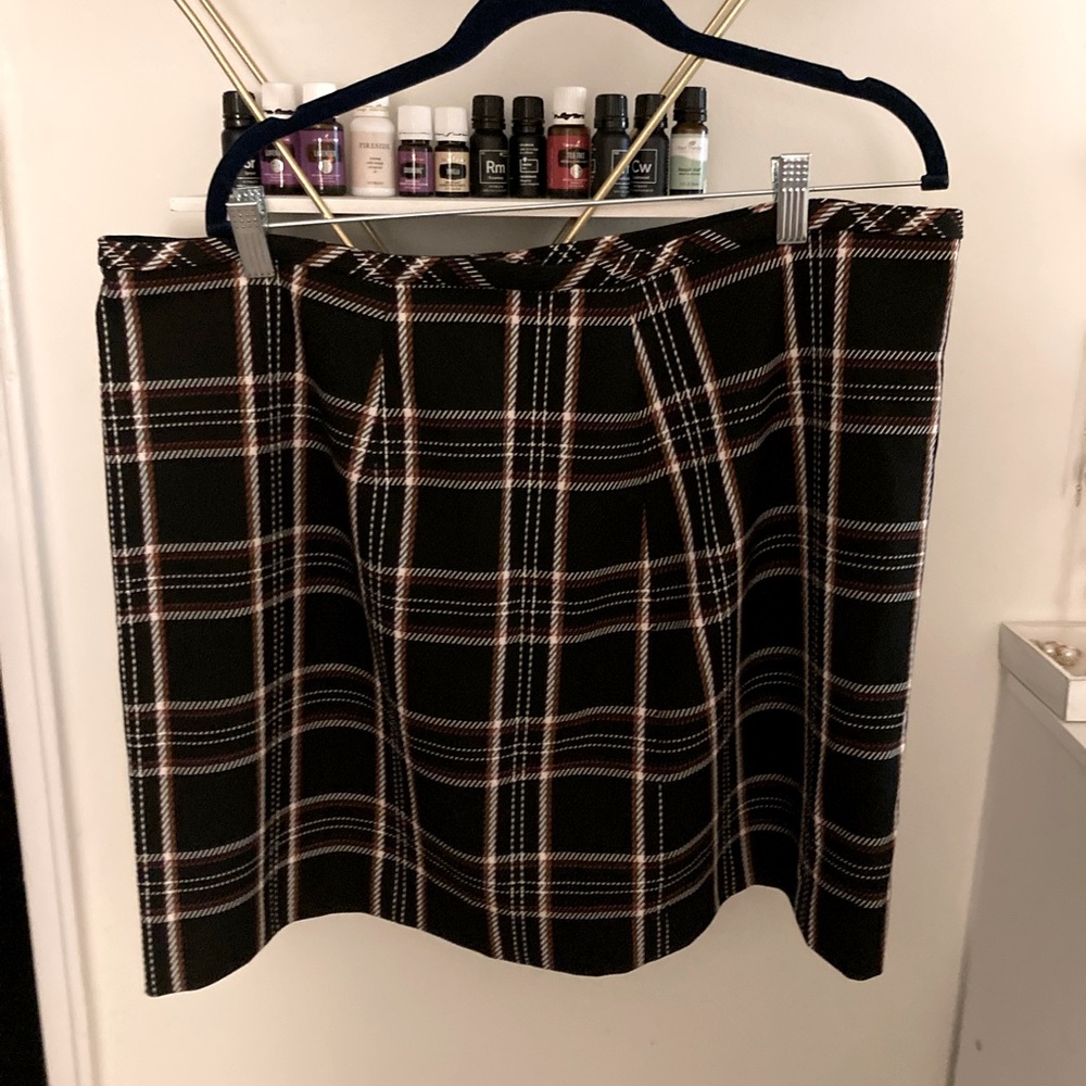 Banana Republic plaid skirt